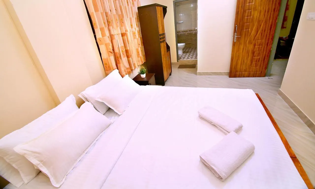 Loyal Residency Bed & Breakfast Sultan Bathery India